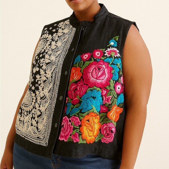 Chico's Platinum Floral Embroidered Denim Vest Size 3 - Picture 1 of 10